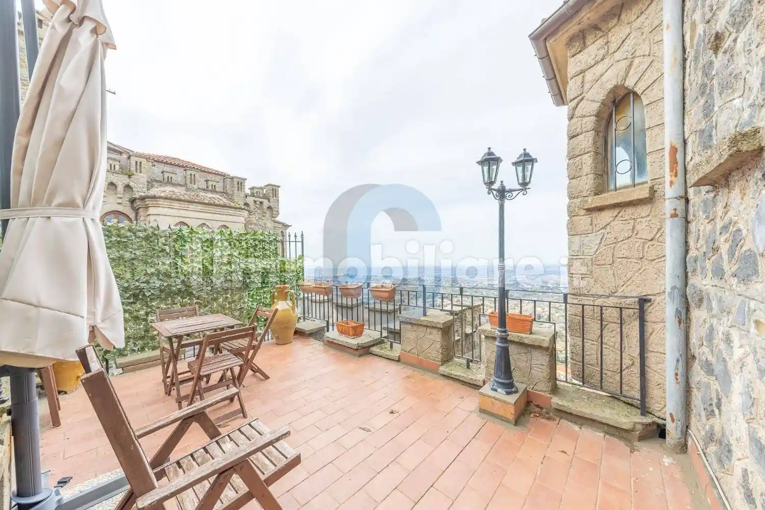 Appartamento in vendita a Rocca di Papa