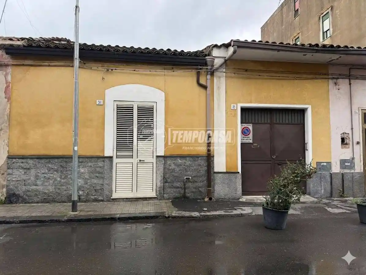 Casa indipendente in vendita a Catania