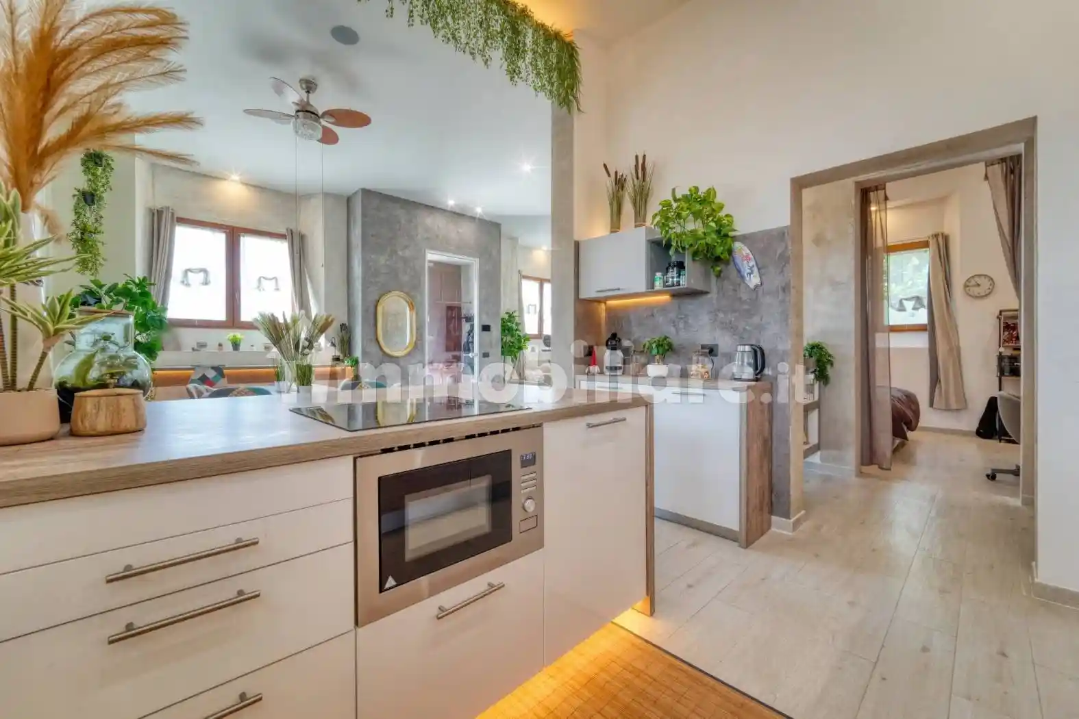 Loft in vendita a Capiago Intimiano