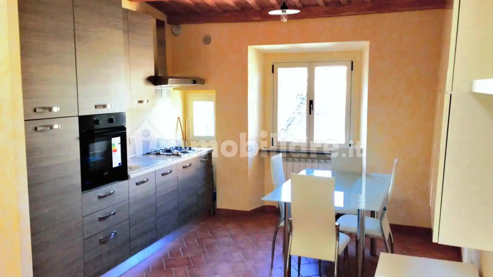 Appartamento in vendita a Viterbo