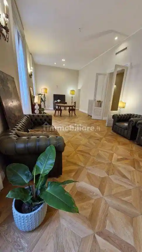 Appartamento in vendita a Reggio Emilia