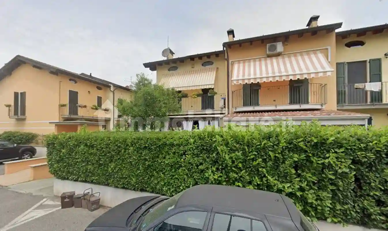 Villetta a schiera - foto 2