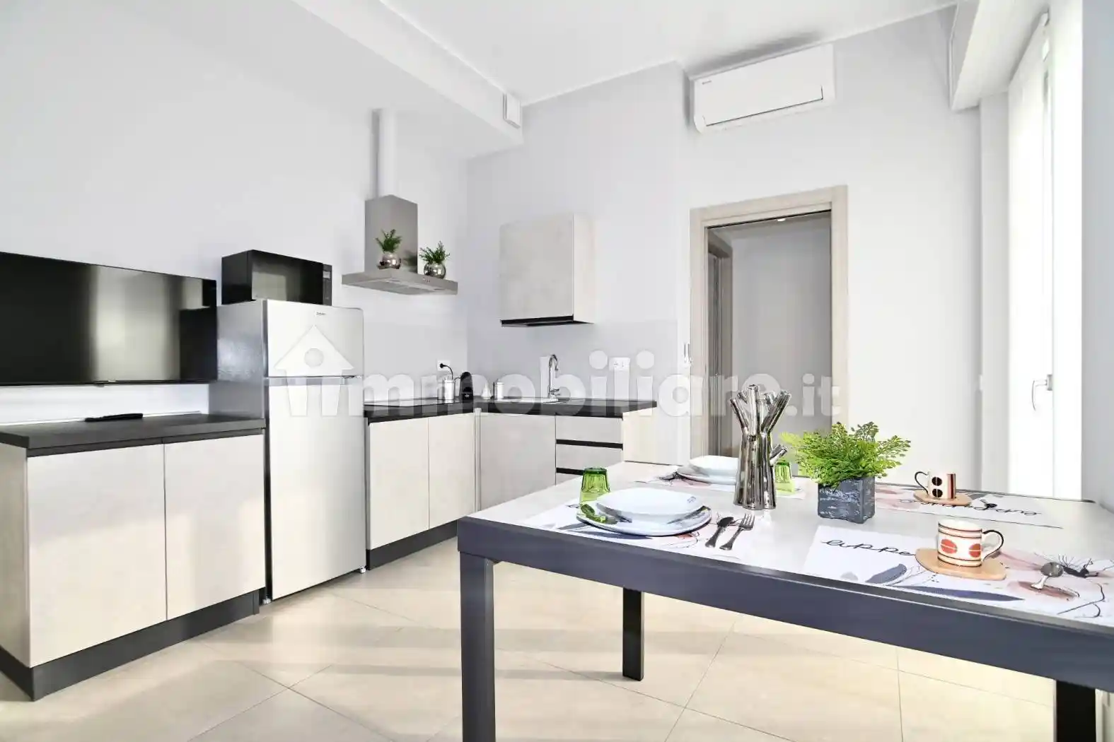 Appartamento in affitto a Rho