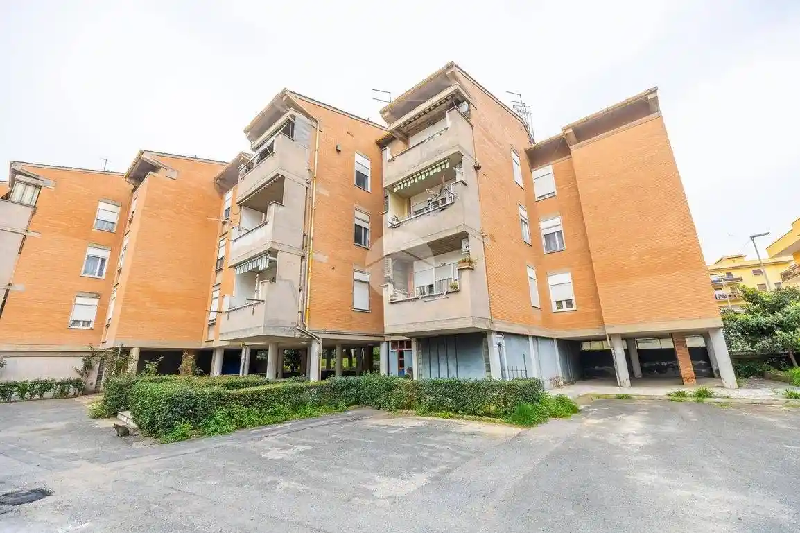 Appartamento in vendita a Guidonia Montecelio