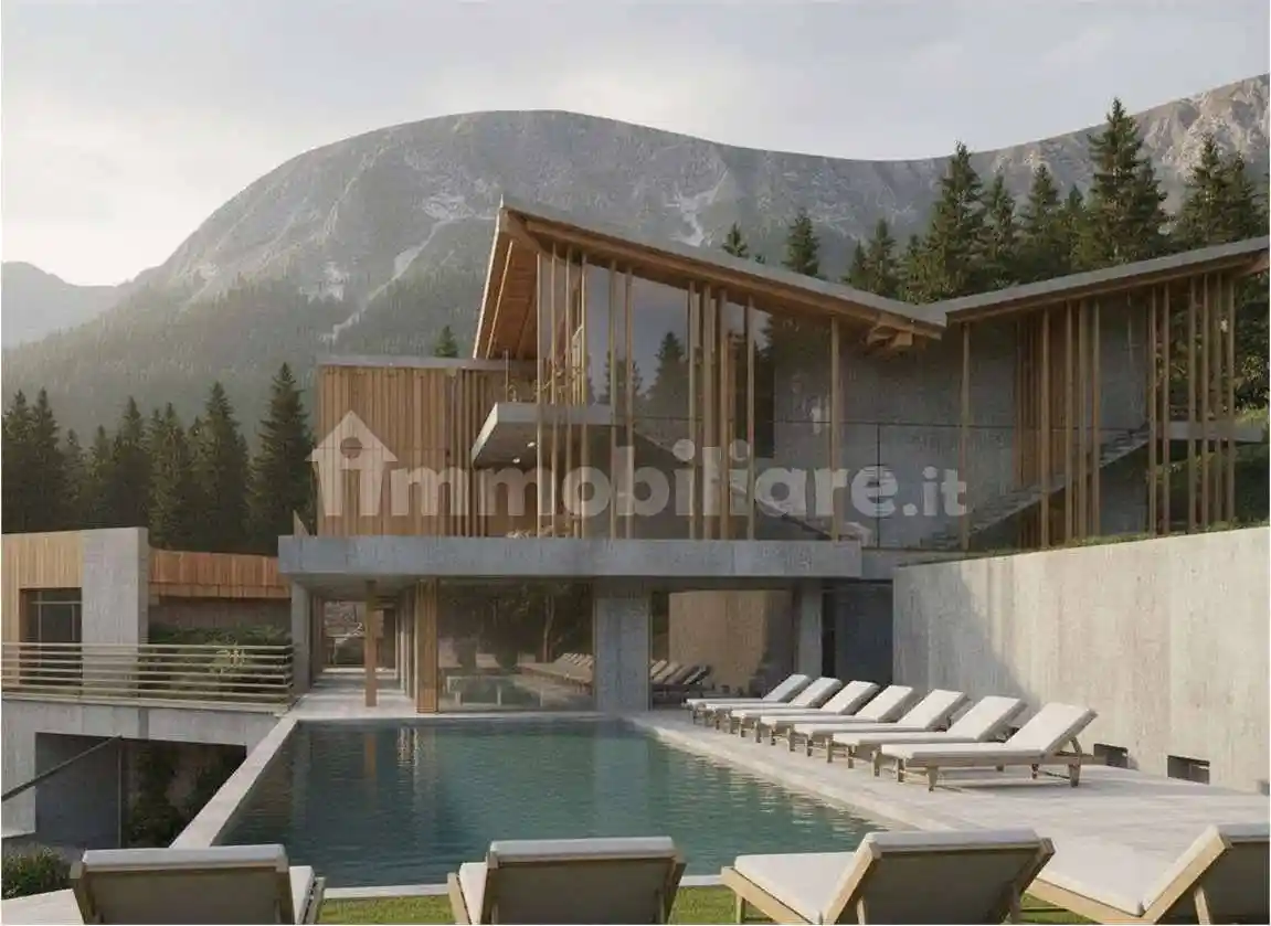 Palazzo - Edificio in vendita a Commezzadura