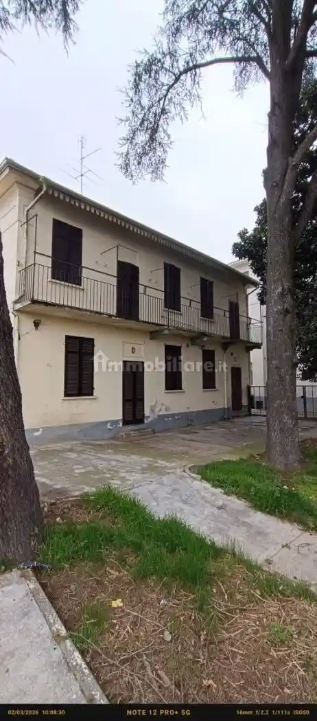 Villa in vendita a Trecate