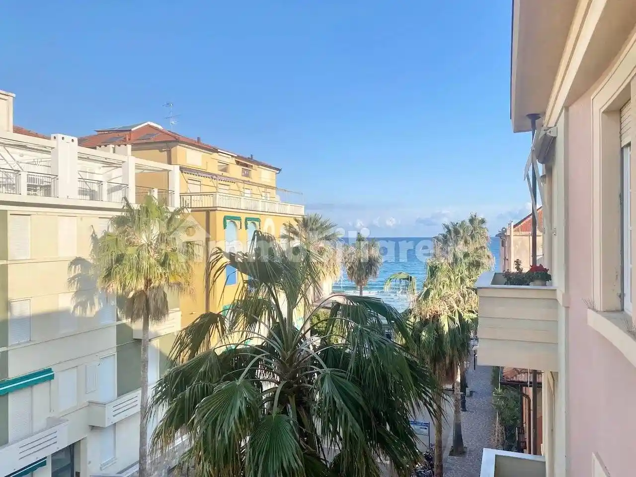 Appartamento in vendita a Alassio