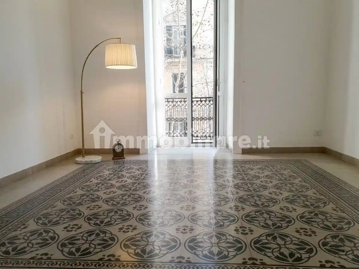 Appartamento in affitto a Napoli