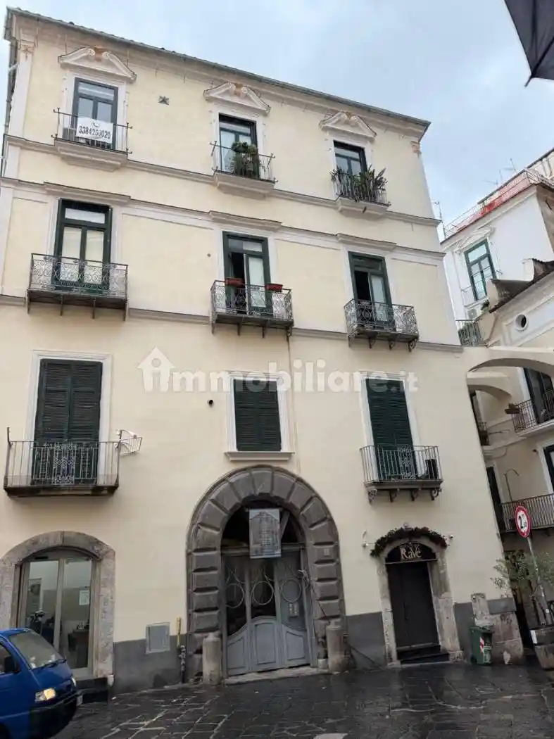 Appartamento in affitto a Salerno