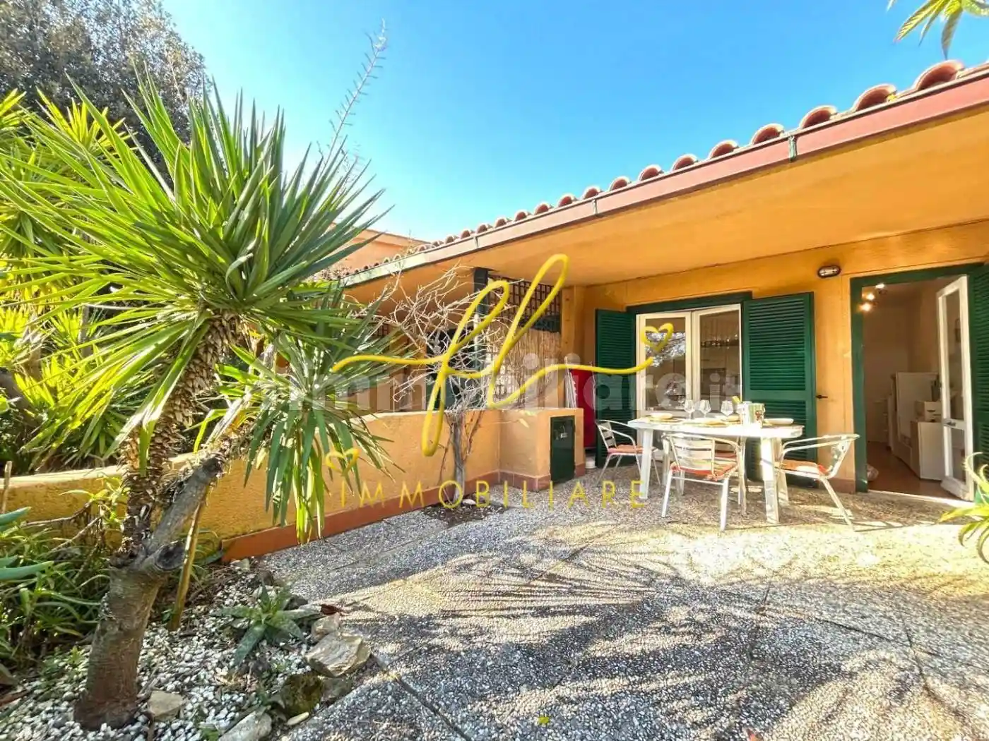 Appartamento in vendita a Capoliveri