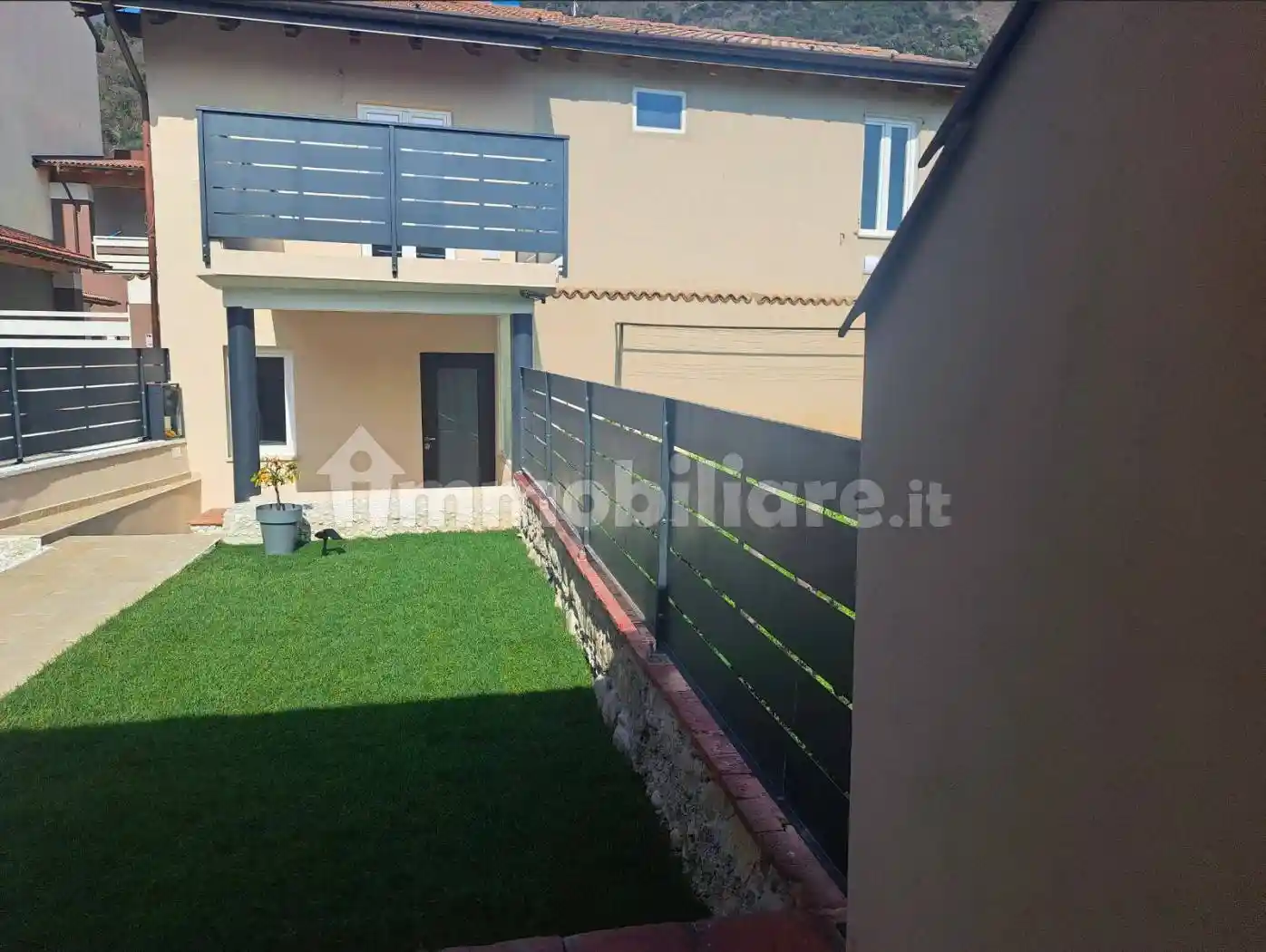 Villa in vendita a Provaglio d'Iseo