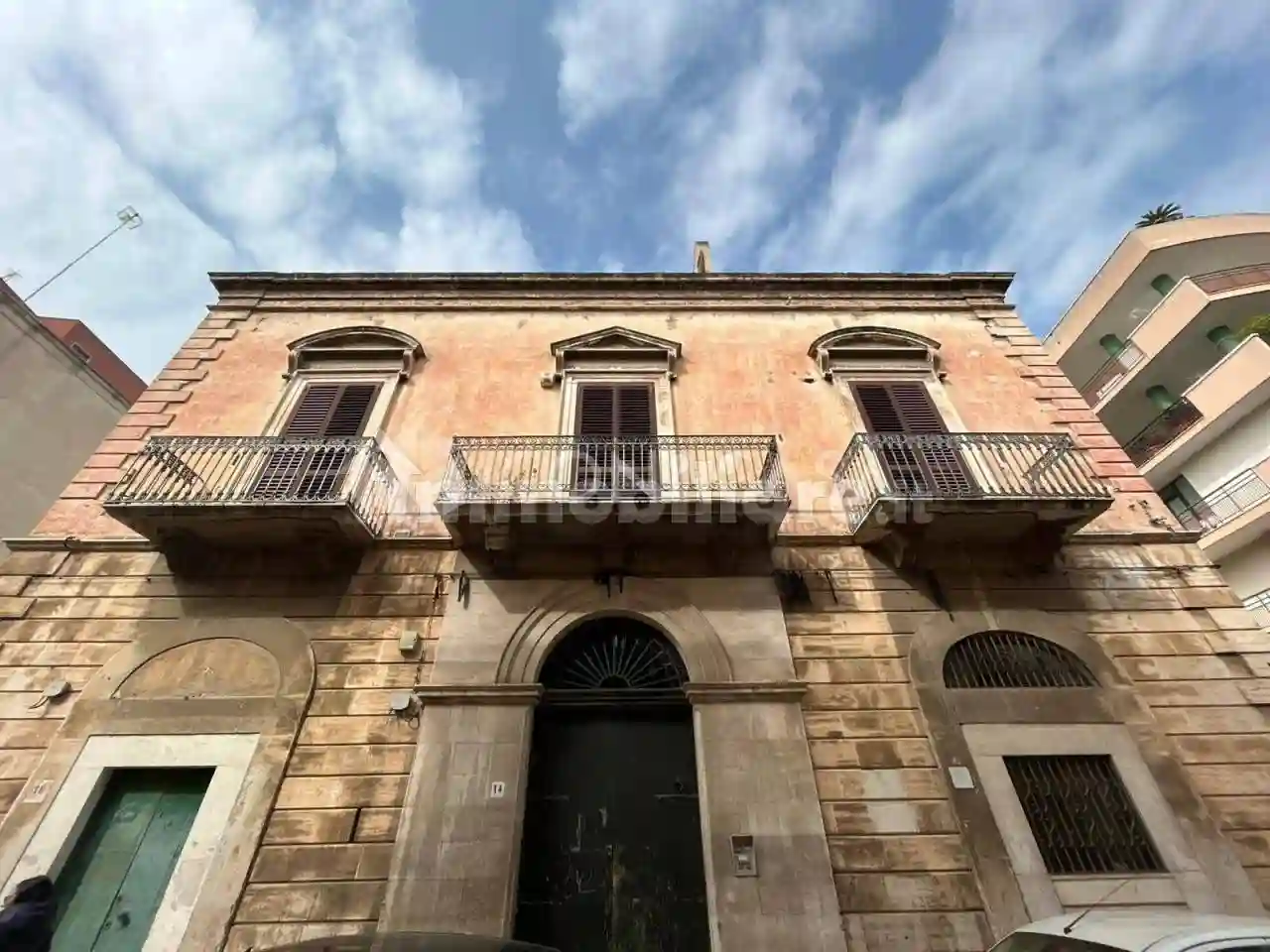 Palazzo - Edificio - foto 2
