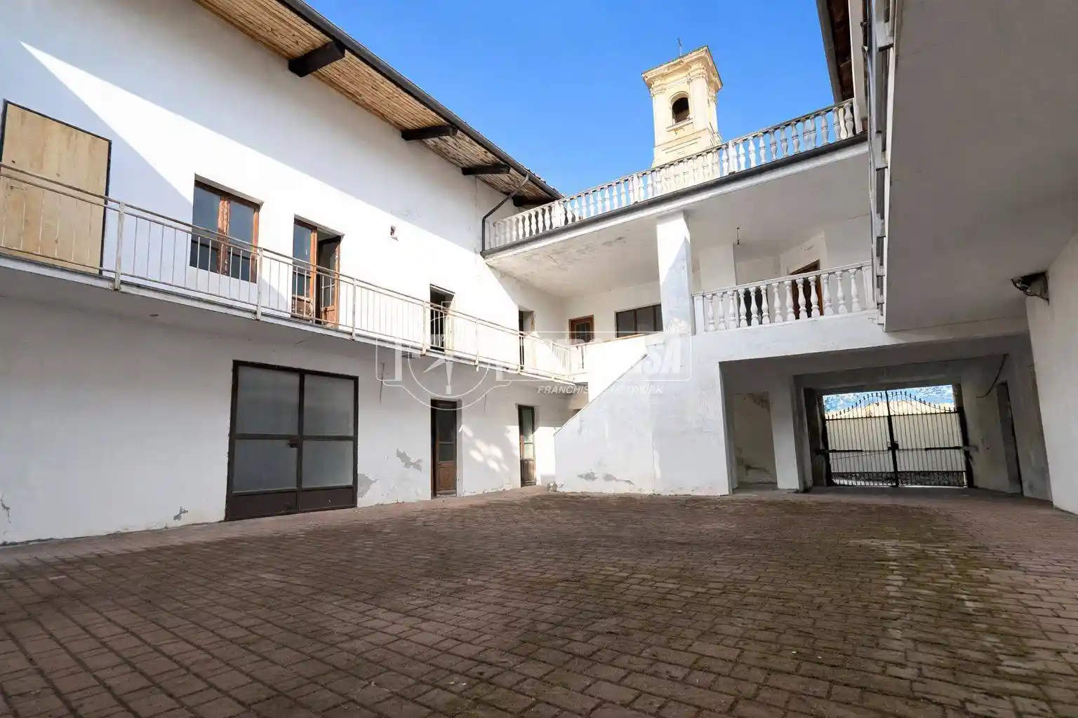 Casa indipendente in vendita a Cuceglio