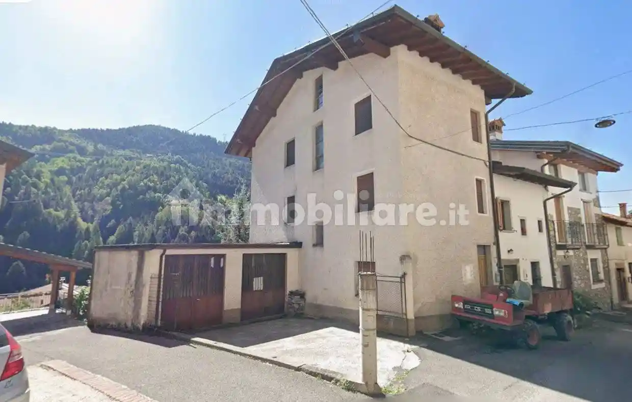 Appartamento in vendita a Collio