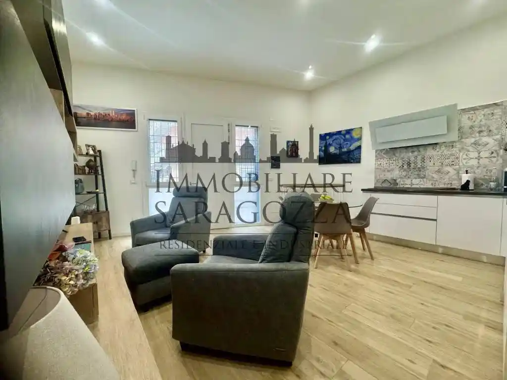 Appartamento in vendita a Bologna