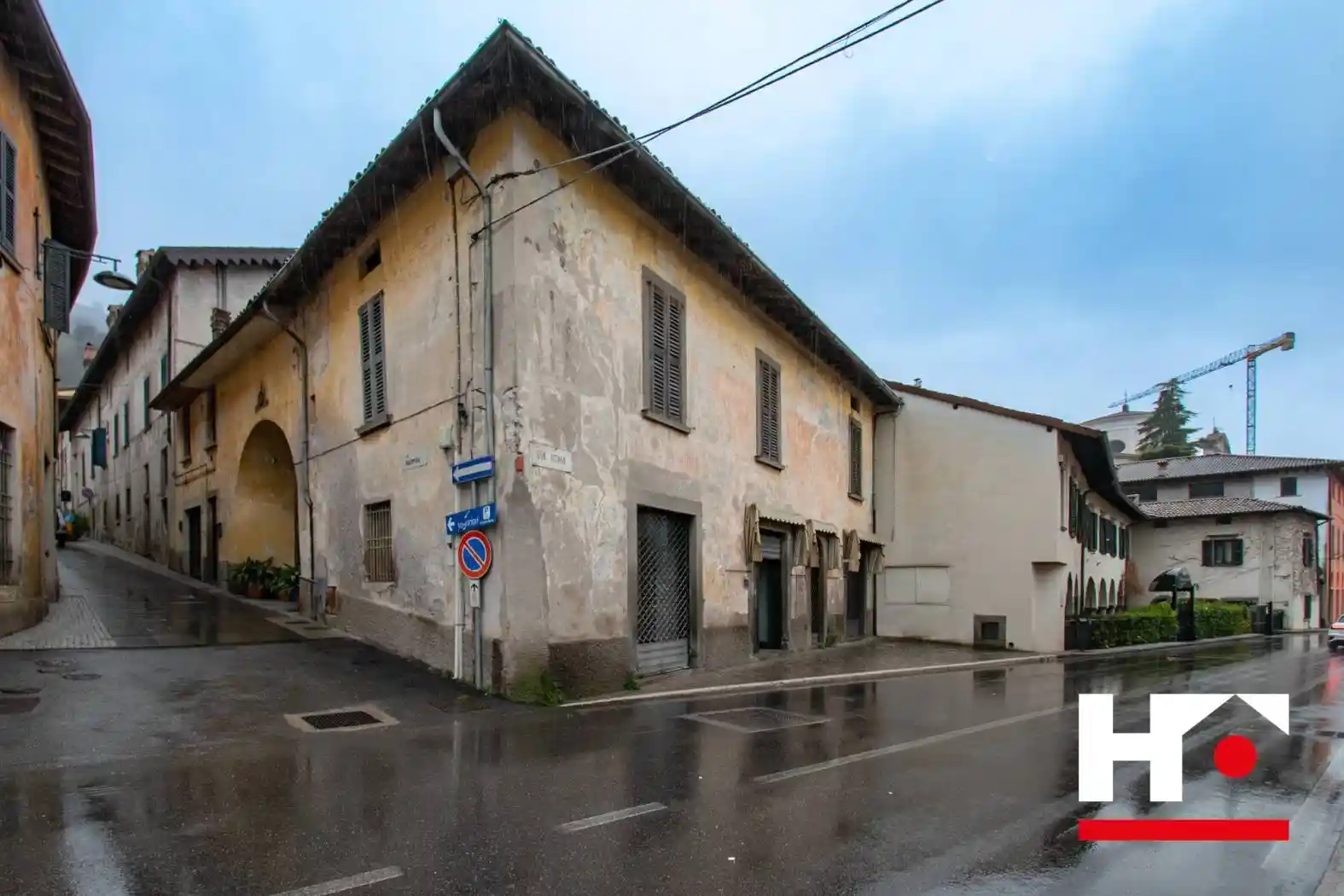 Casa indipendente in vendita a Sale Marasino