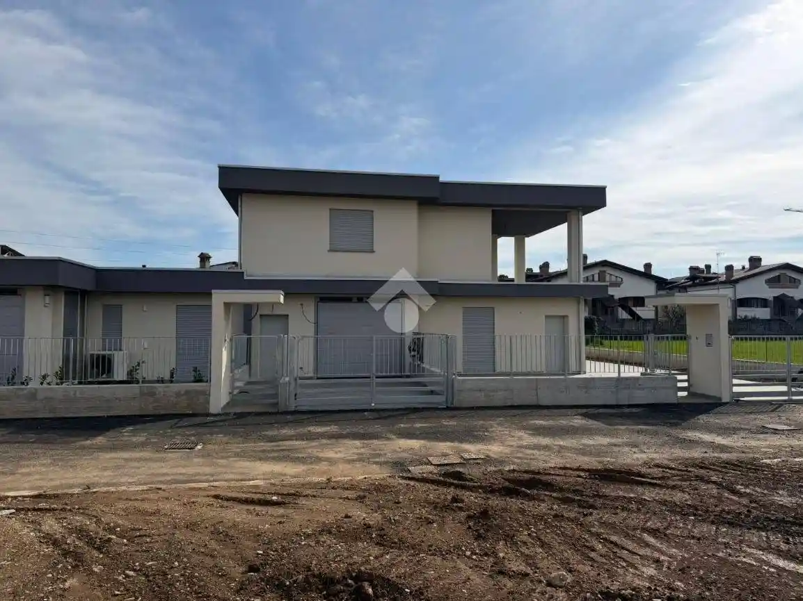 Appartamento in vendita a Ciserano