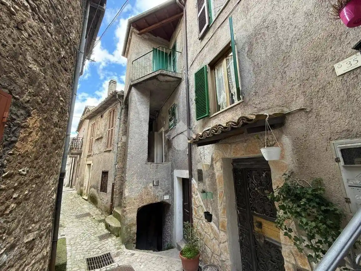 Appartamento in vendita a Trevi nel Lazio