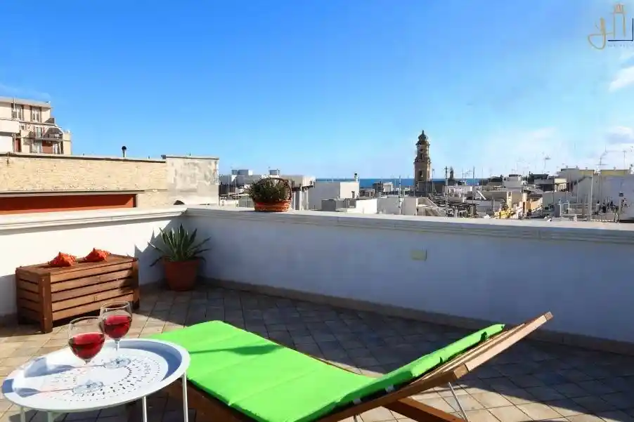Casa indipendente in vendita a Mola di Bari