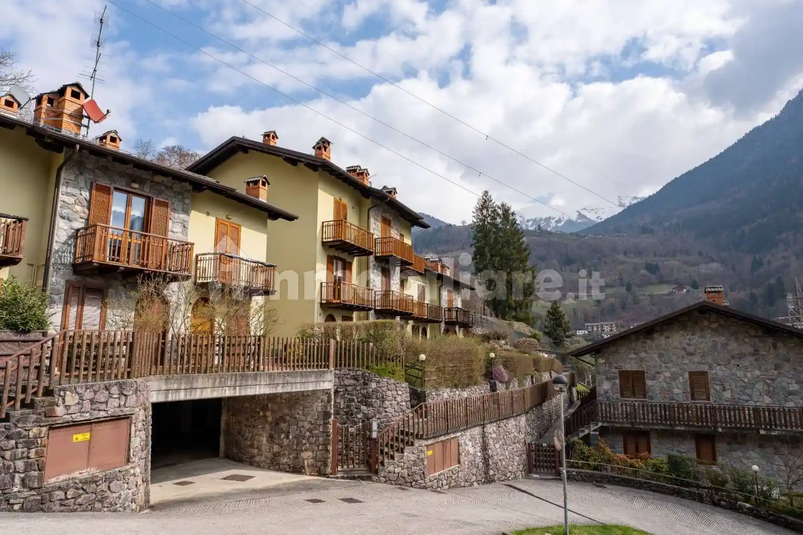 Appartamento in vendita a Gromo