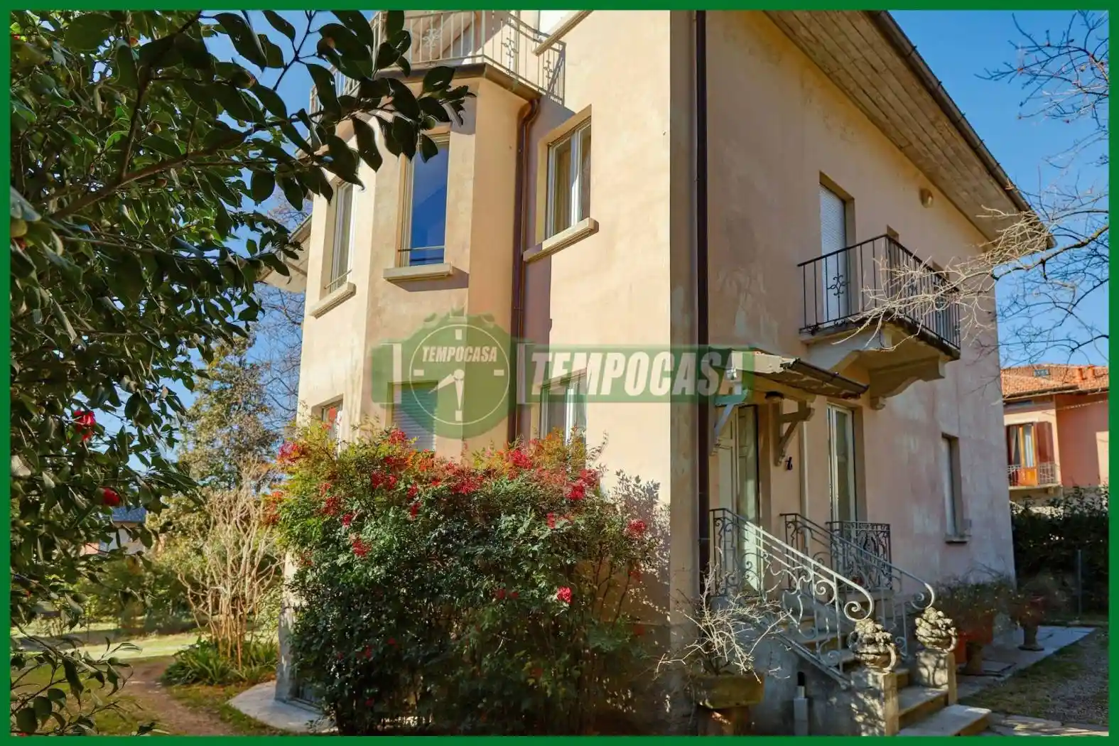 Villa in vendita a Varese