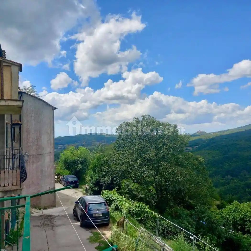 Appartamento in vendita a Montieri