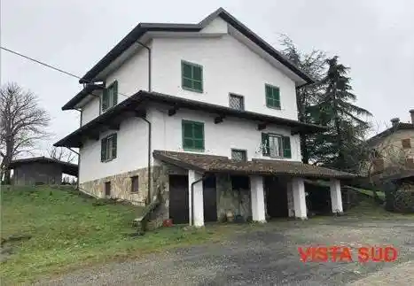 Villa in vendita a Travo