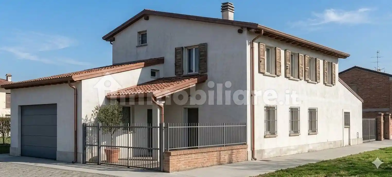 Casa indipendente in vendita a Montichiari