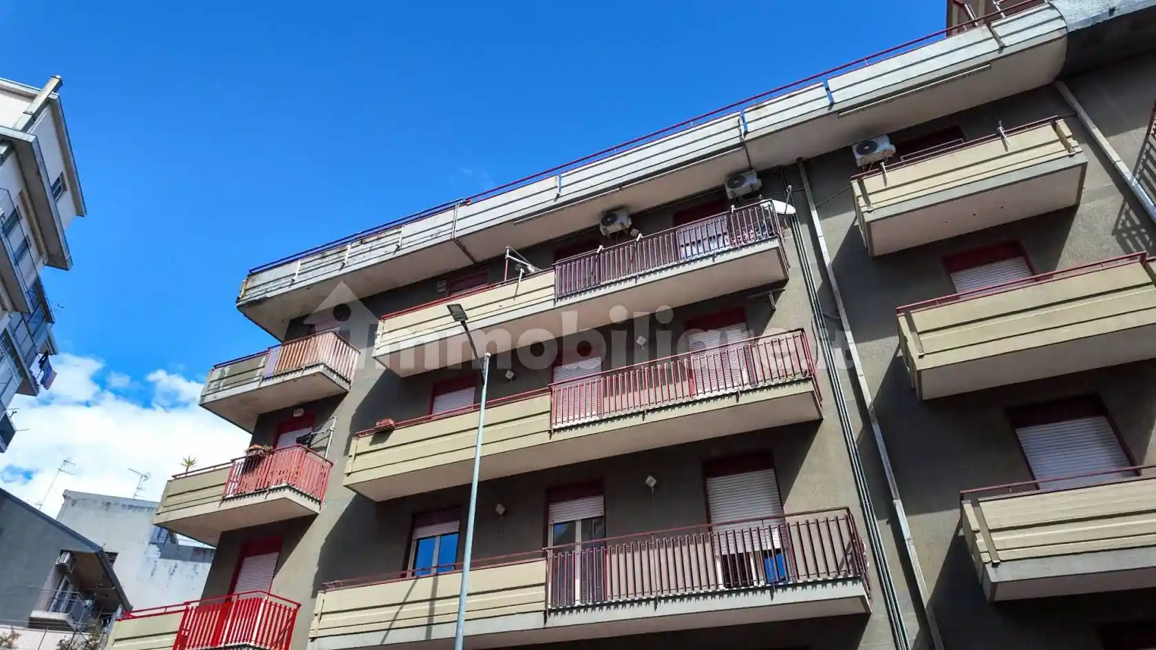 Appartamento in vendita a Aci Catena