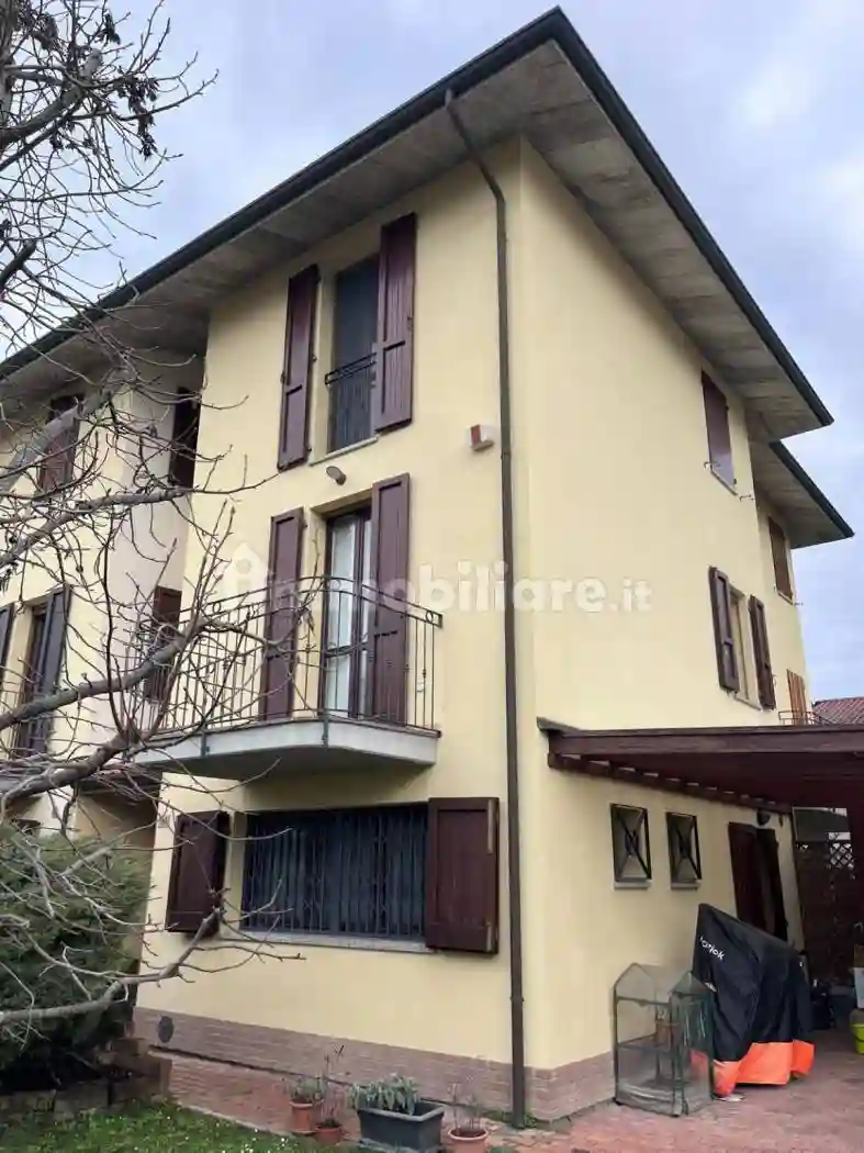 Villetta a schiera - foto 2