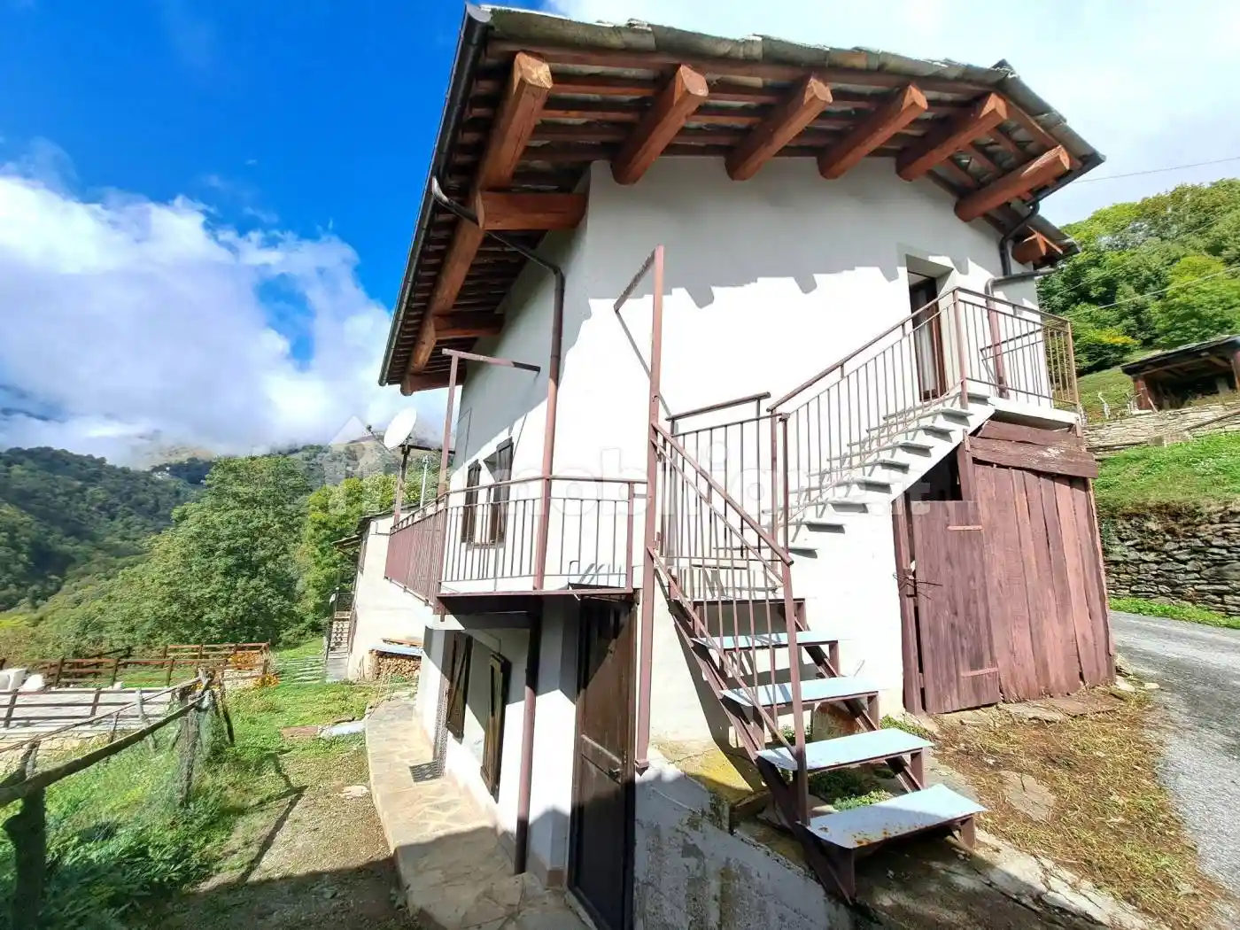 Rustico - Casale in vendita a Ostana