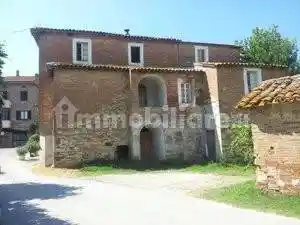 Rustico - Casale in vendita a Castiglione del Lago
