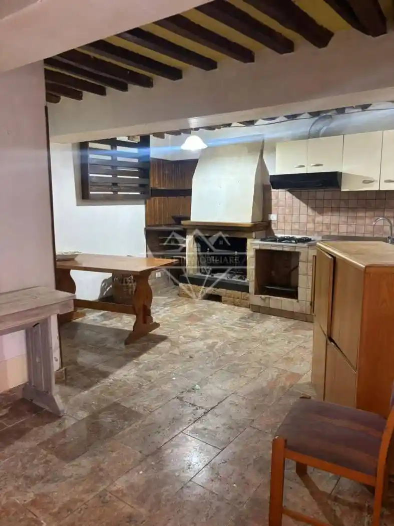 Appartamento in affitto a Carrara