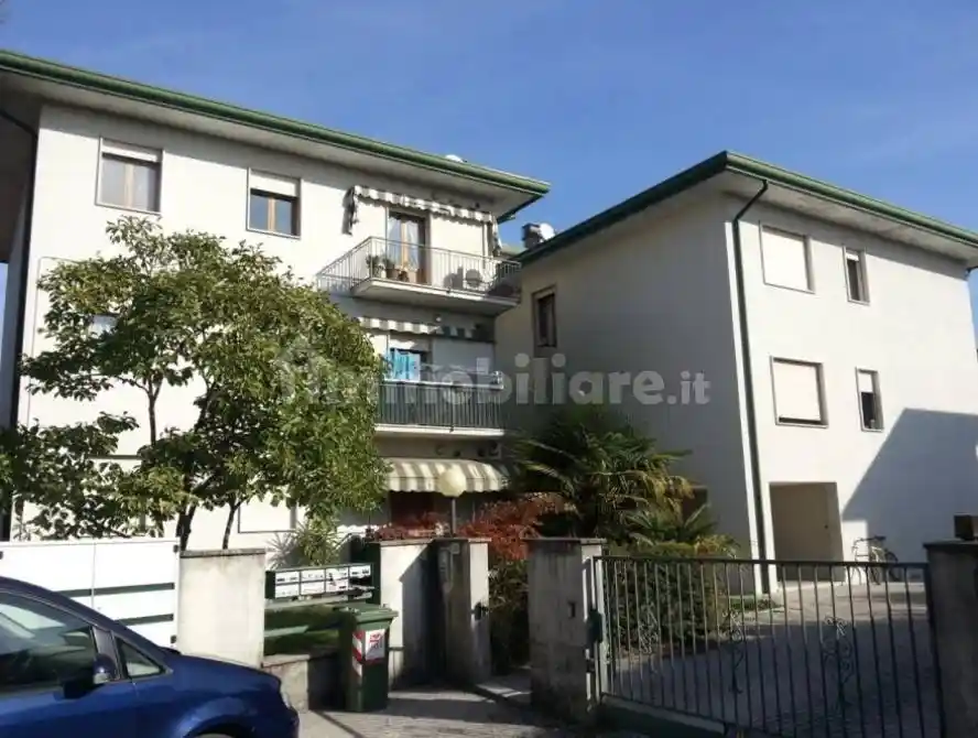 Appartamento in vendita a Massanzago