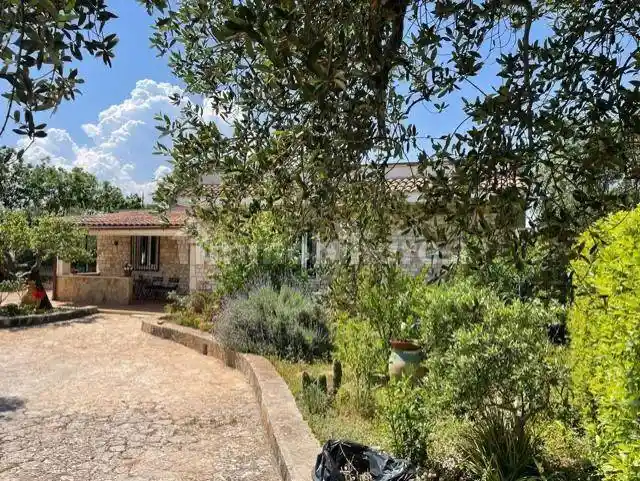 Villa in vendita a Ceglie Messapica