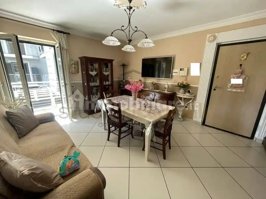 Appartamento in vendita a Giugliano in Campania