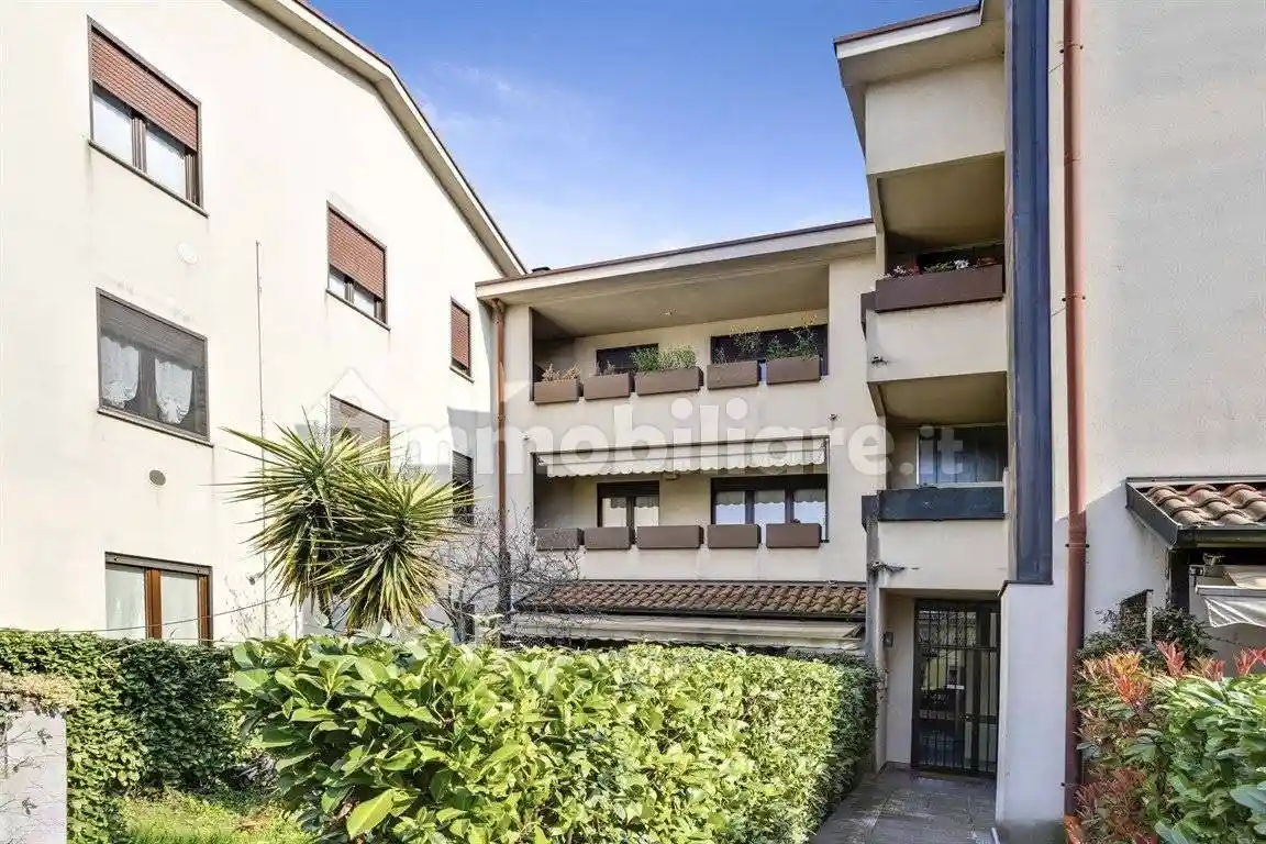 Appartamento in vendita a Monza