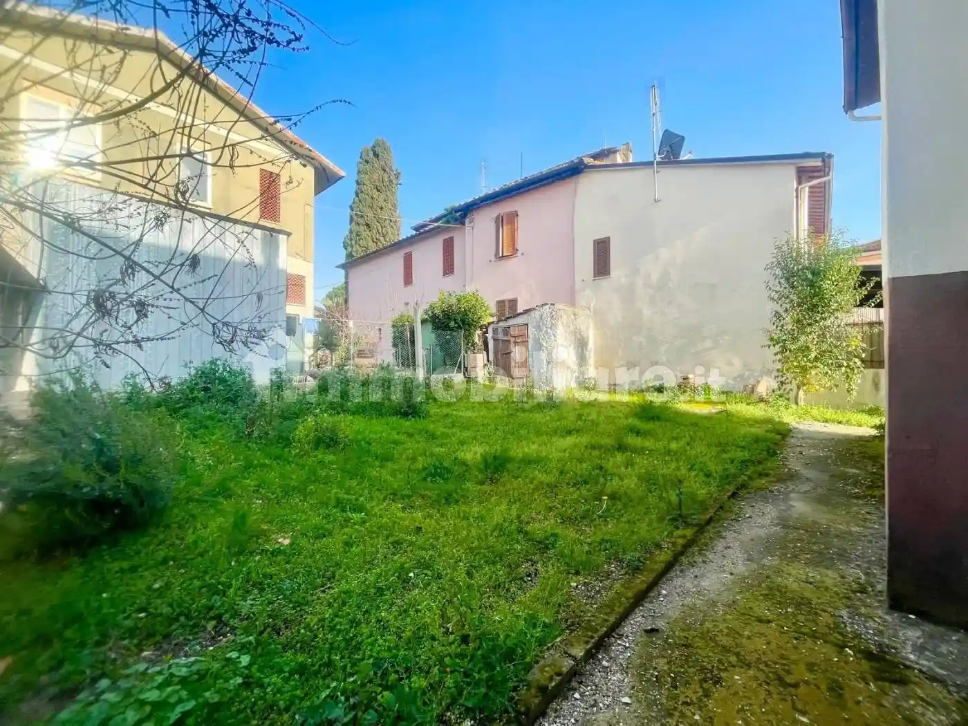 Casa indipendente in vendita a Terni