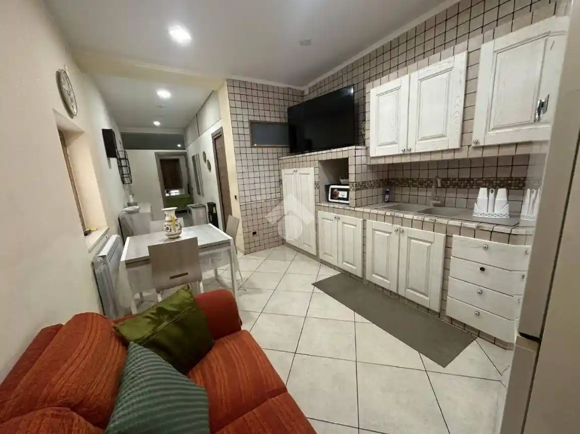 Appartamento in vendita a Napoli