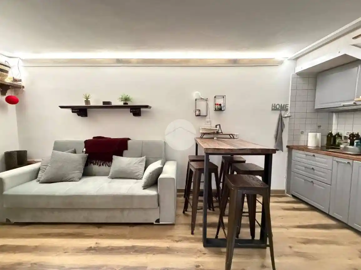 Casa indipendente in vendita a Rocca di Mezzo