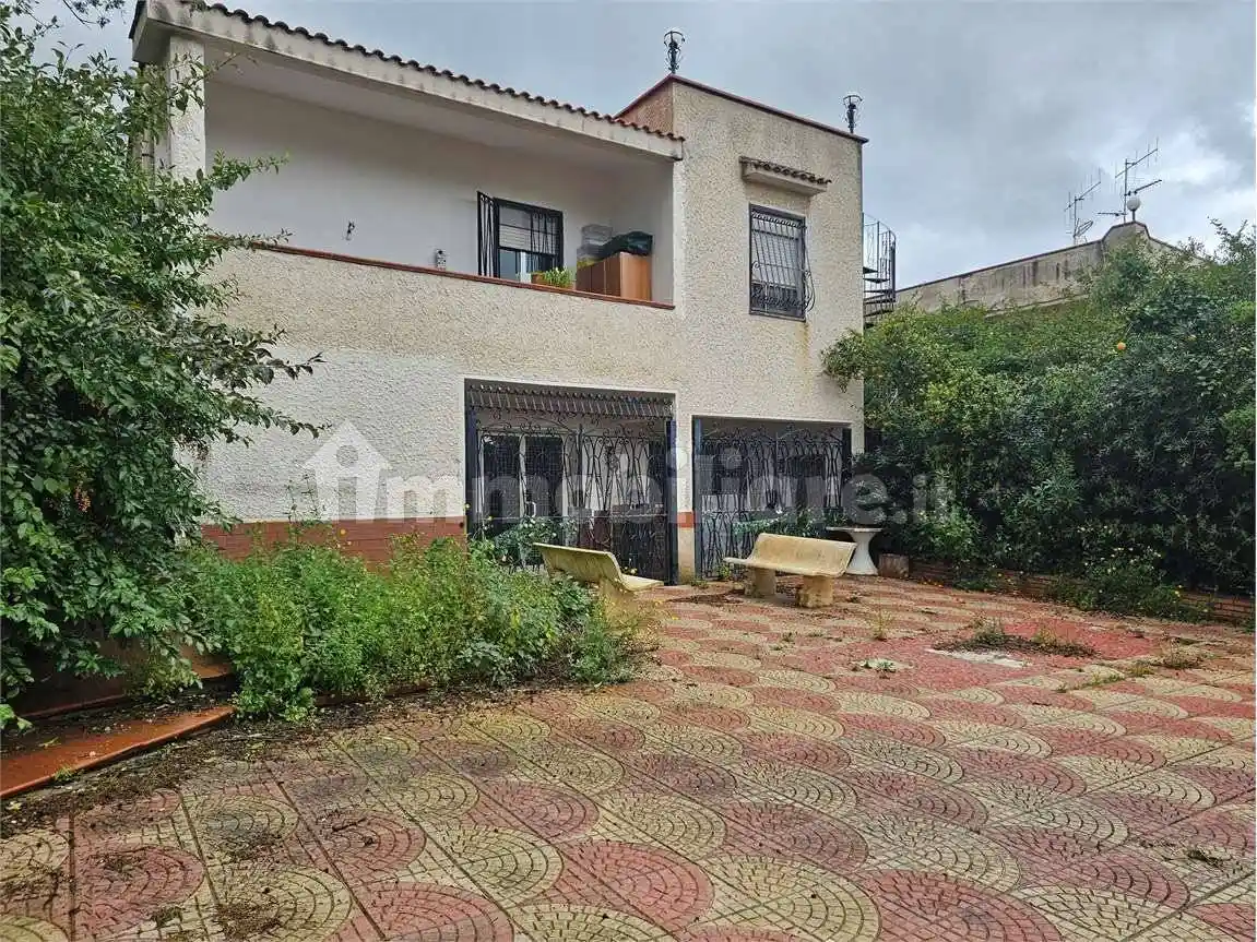 Appartamento in affitto a Carini