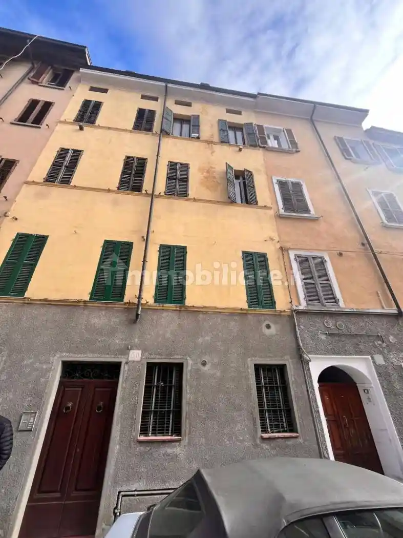Appartamento in vendita a Parma