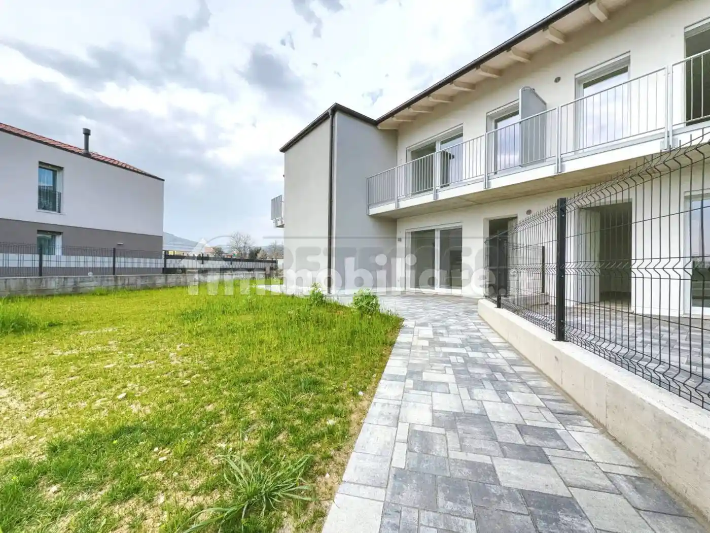 Appartamento in vendita a Costabissara