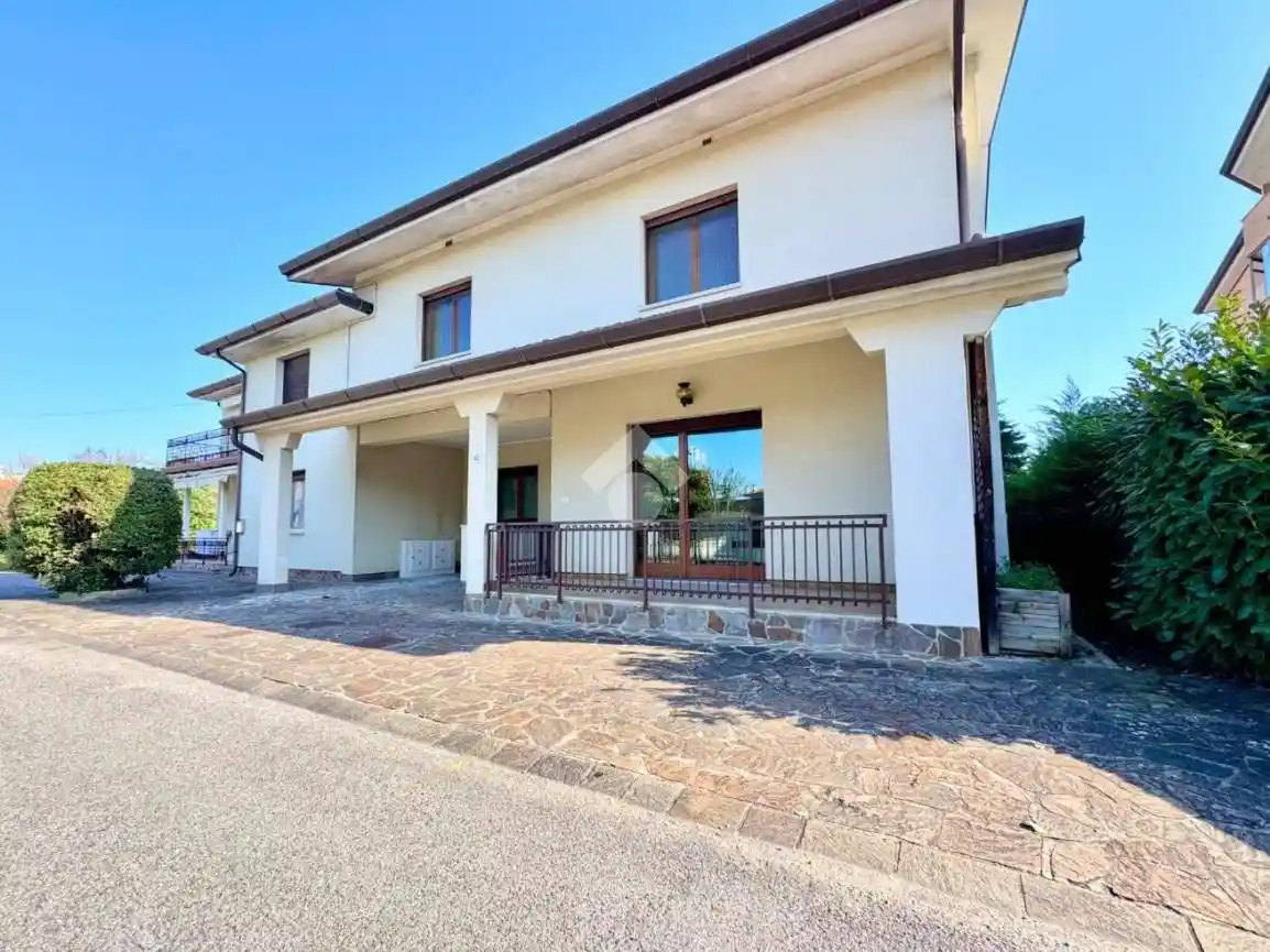 Villa in vendita a San Giovanni al Natisone