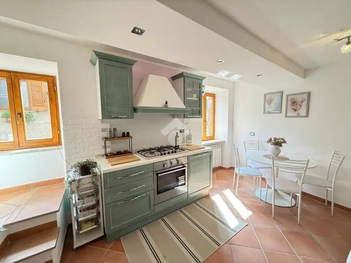 Appartamento in vendita a Piglio