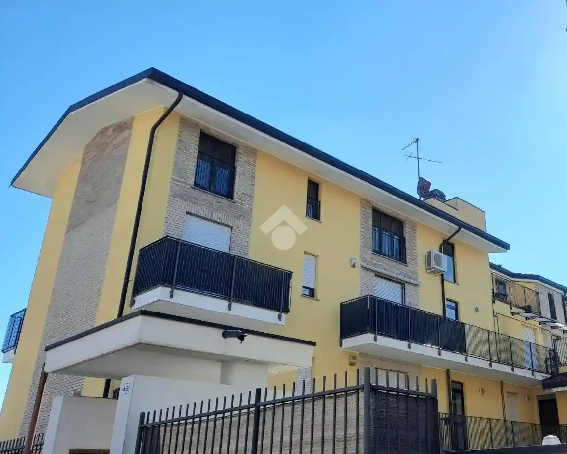 Appartamento in vendita a Inverigo