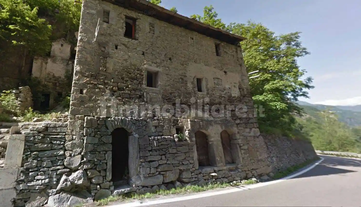 Rustico - Casale in vendita a Trasquera