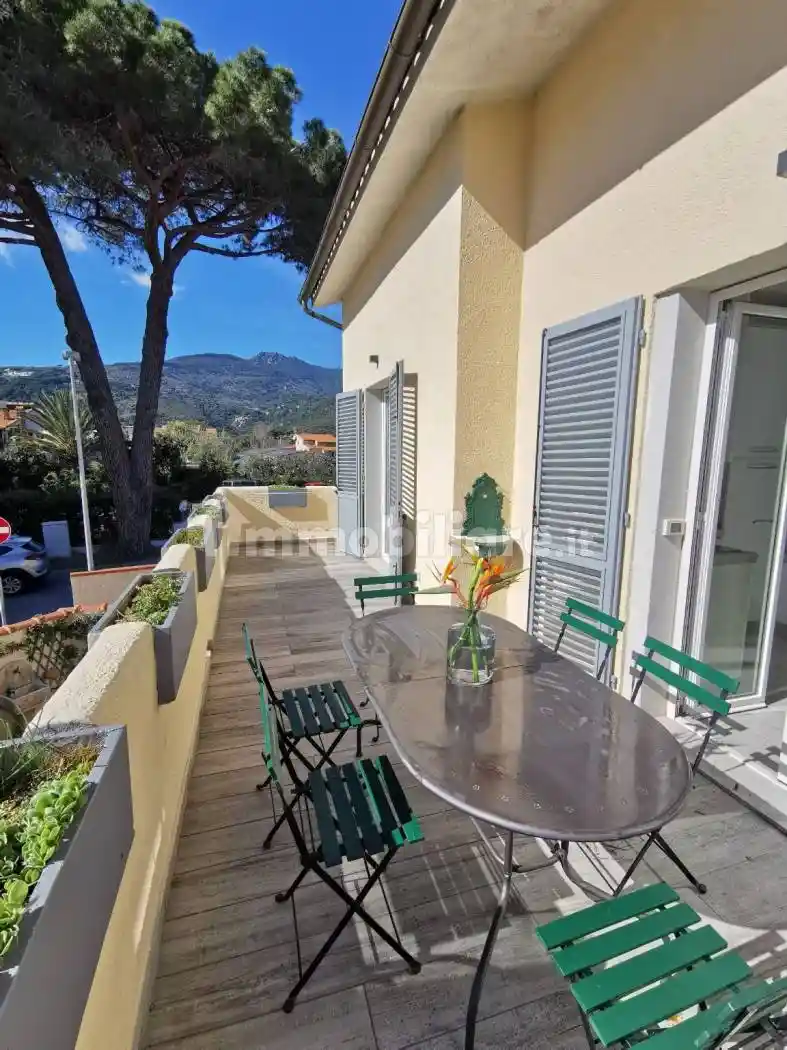 Appartamento in vendita a Campo nell'Elba