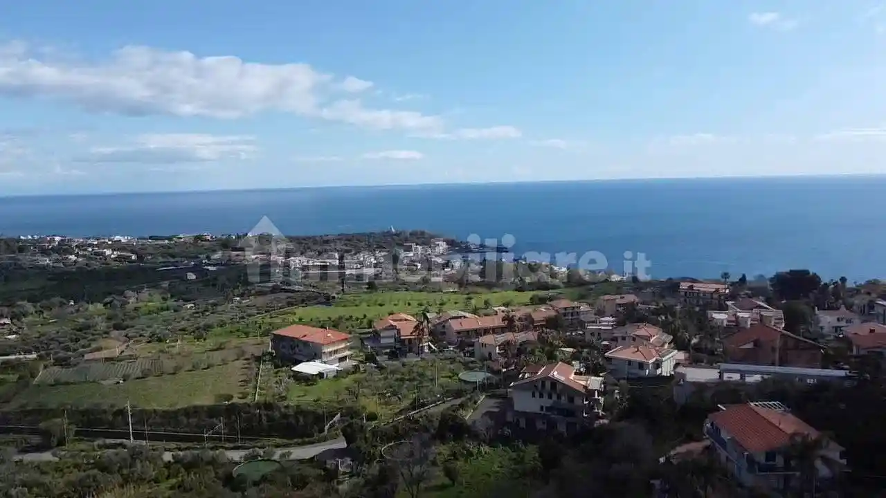 Villa in vendita a Aci Catena