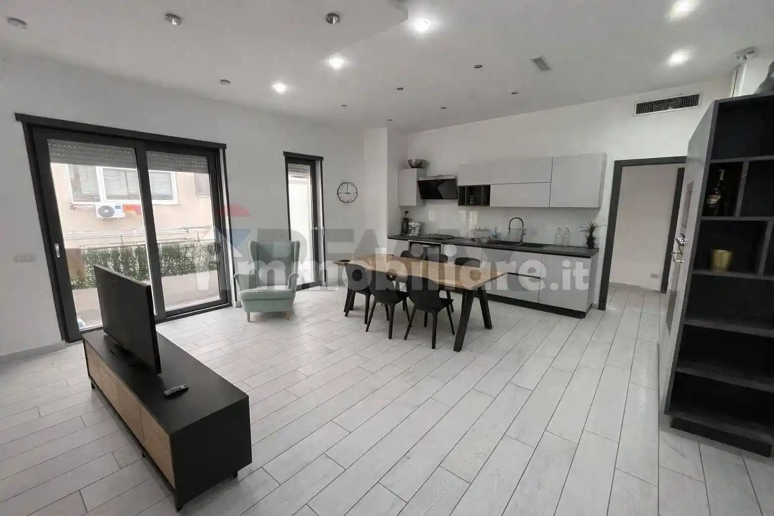 Appartamento in affitto a Napoli